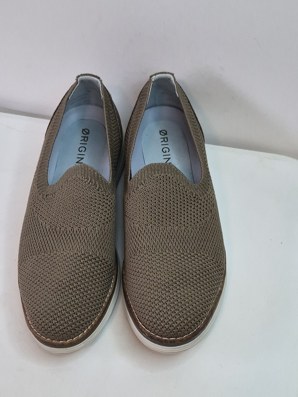 Cole Haan Women's Slip-On Knit Loafers in Taupe Size 7